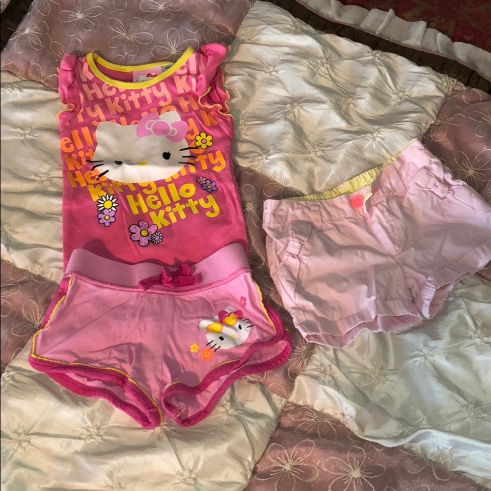 Hello kitty shirt and short set n crazy8 short sz2